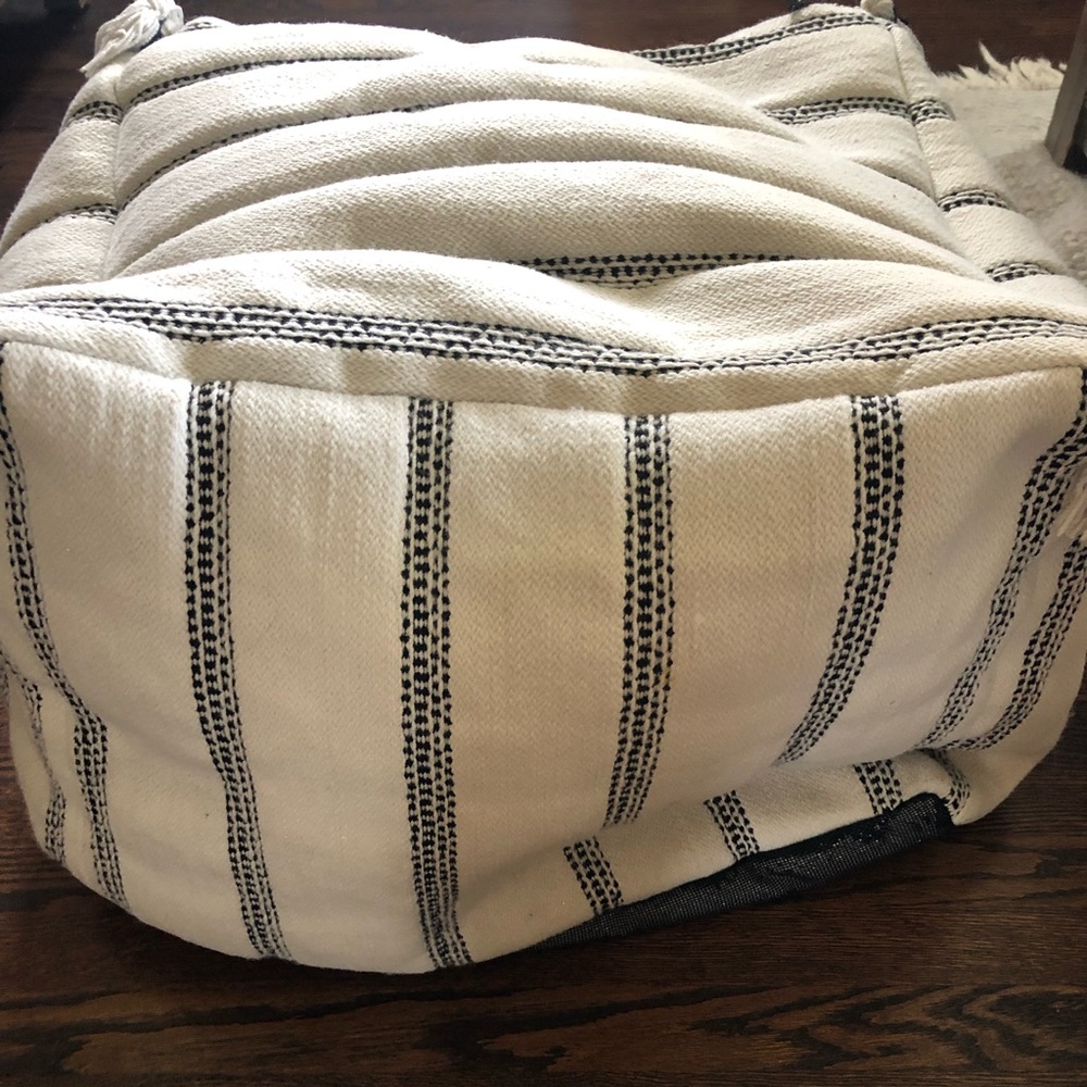 hearth and hand with Magnolia Pouf